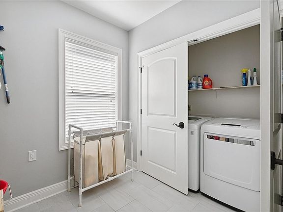 2nd image of 4724 Henican Pl