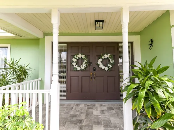 5829 Silvery Ln, Fort Myers, FL 33919