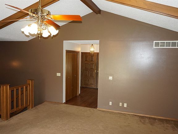 3rd image of 15115 E Sweetgum Cir