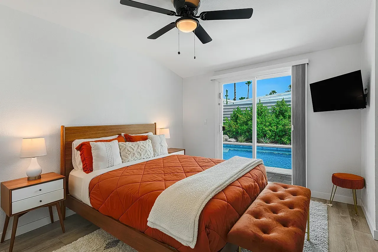 3 bed, $4,500 — Photo 2