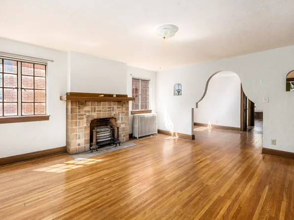 306 King Ave #2, Columbus, OH 43201