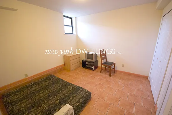 Rented by New York Dwellings LLC | media 30