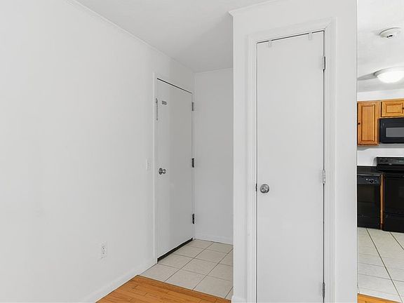 2nd image of 2 Angle St APT 6