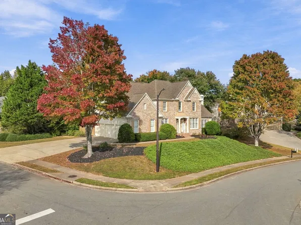 314 Lakebridge Xing, Canton, GA 30114
