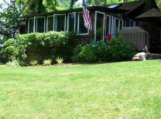 1 Echo Ln N, Sherman, CT 06784