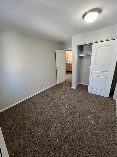 335 E Saint Joseph St — Photo 10