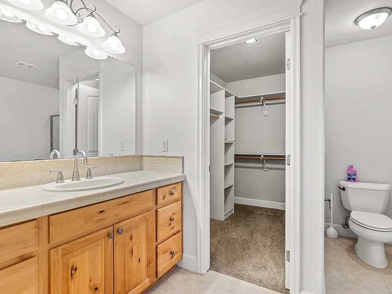 2581 S Gatewood Ln — Photo 14