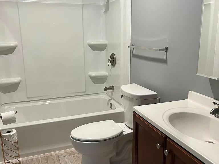 280 Myrtle Greens Dr #H — Photo 4