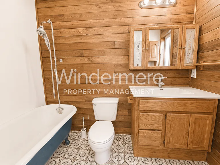 4373 Elkhorn Trl NW — Photo 4
