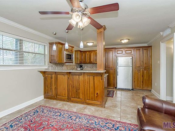 3rd image of 1290 Park Place Blvd #118