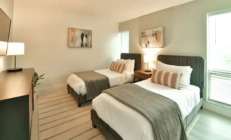 Second bedroom