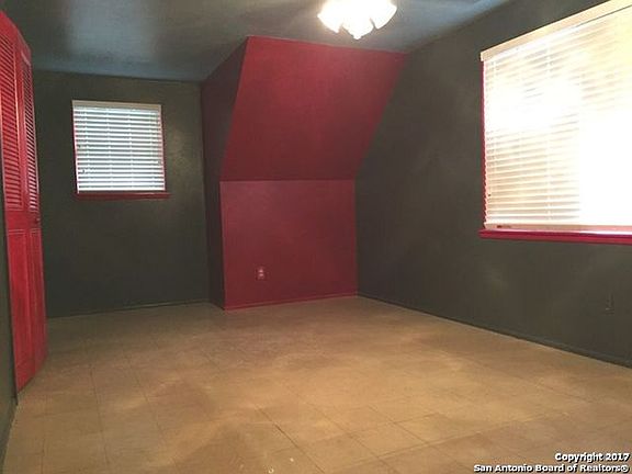 4th image of 8311 Kingley Dr