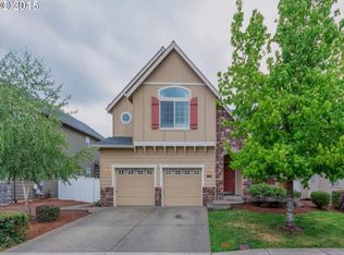 823 N 26th Ter, Cornelius, OR 97113