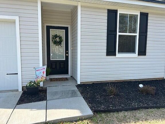 3rd image of 1217 Warrens Way