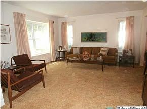 2nd image of 357 Twin Oaks Dr