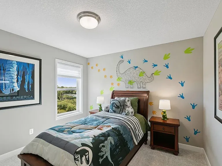 Stock Photo Upper Bdrm 3