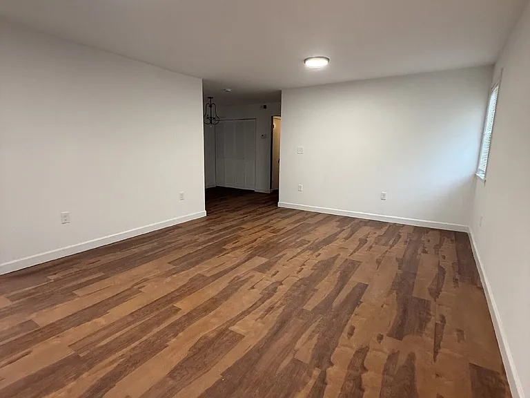 3928 Stone Gate Dr #D — Photo 16