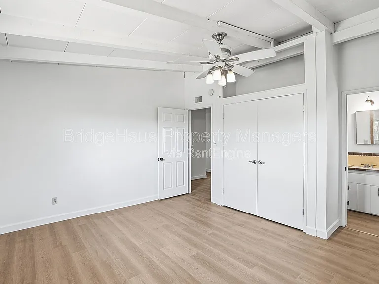 7562 Zemco Dr — Photo 34