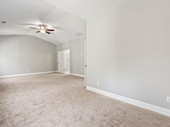 5th image of 535 Birch Hawk Dr