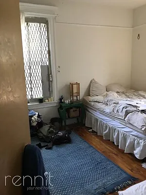 Rented by Rennit Inc. | media 21