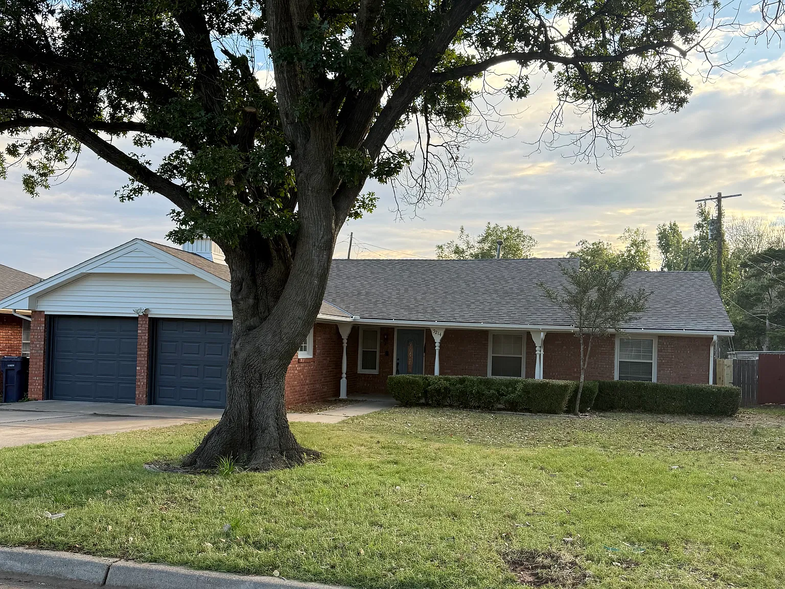 5214 N Miller Pl — Photo 2