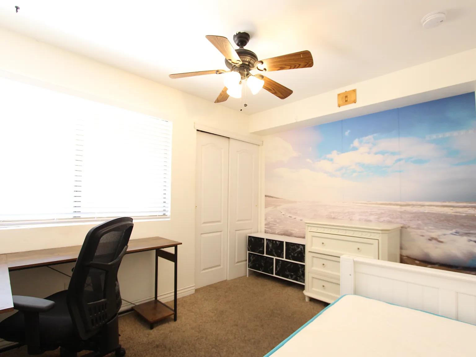 2 bed, 805 sqft, $1,900 — Photo 2