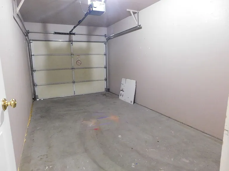 493 Green Acres St #A — Photo 16