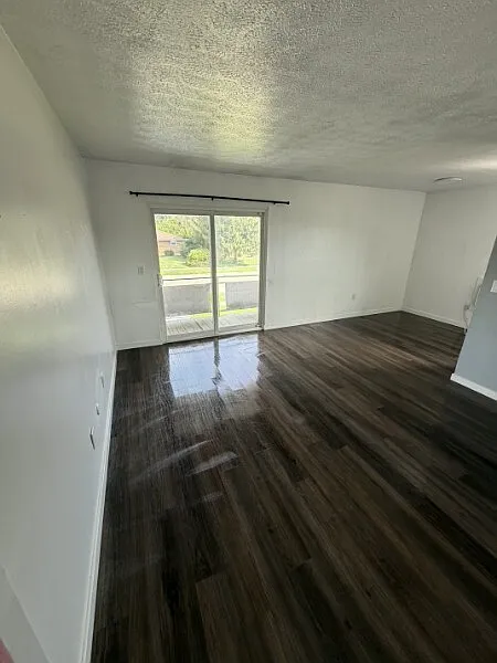 1 bed, 685 sqft, $925 — Photo 2
