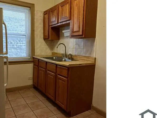 1134 N Lawler Ave APT 3W, Chicago, IL 60651