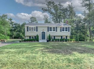 23 Great Meadow Dr, Carver, MA 02330
