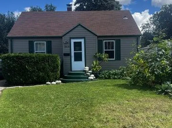 1615 S Main St, Aberdeen, SD 57401