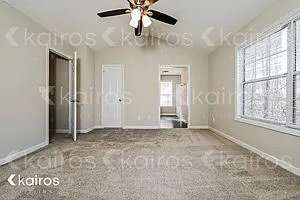 835 Ashley Ln — Photo 8