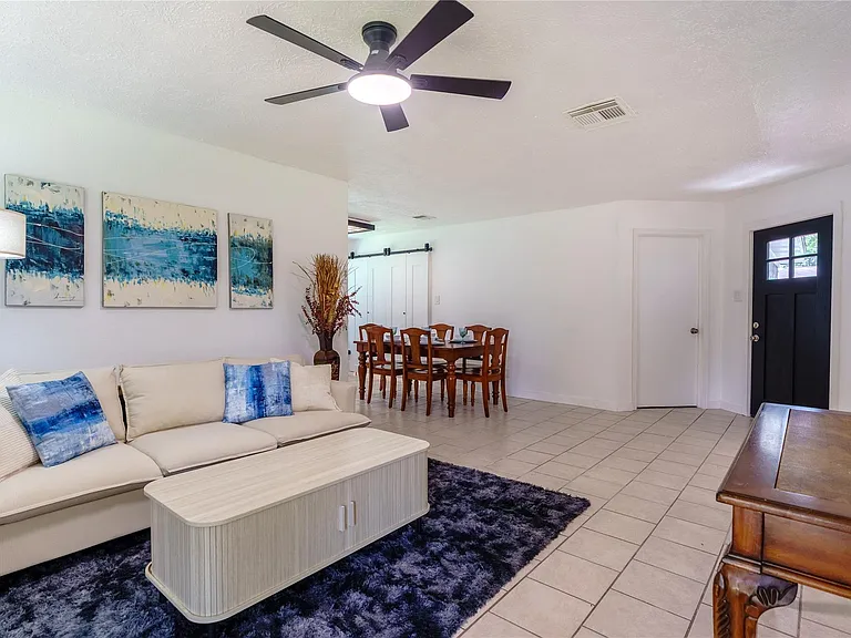 4855 Sulley Dr — Photo 6