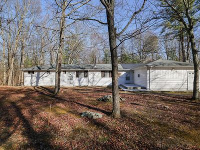 106 Dogwood Rd, Dingmans Ferry, PA, 18328