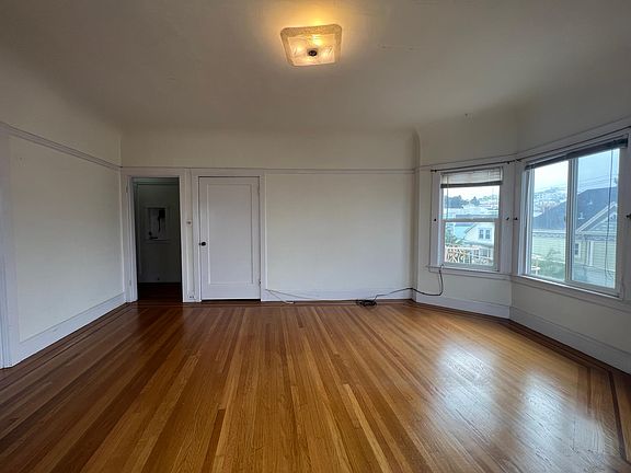 3rd image of 3425 23rd St APT 30