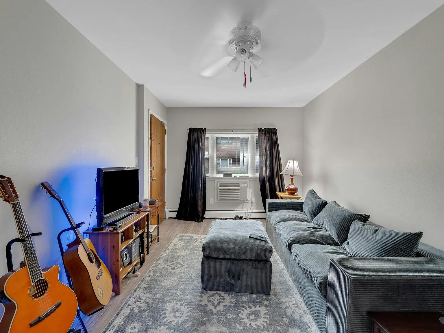 1 bed, $1,950 — Photo 3