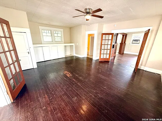 2 bed, 1.0 bath, 1104 sqft, $999 — Photo 3