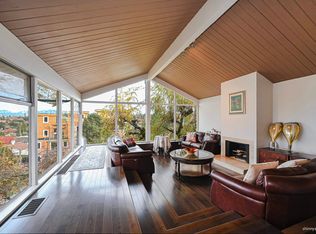 4729 Paton St, Vancouver, BC V6L 2H9