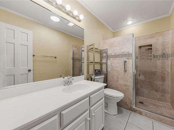 4th image of 1816 Brothers Blvd APT 1