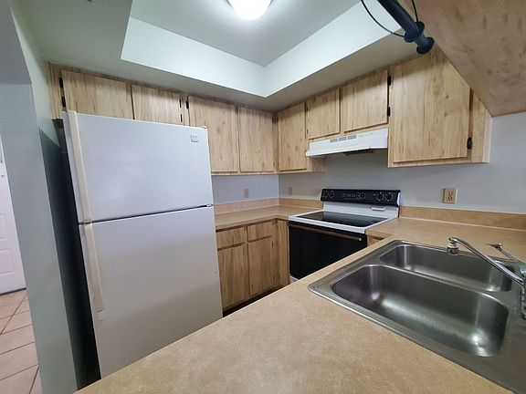 5th image of 913 Gleason Pkwy #4