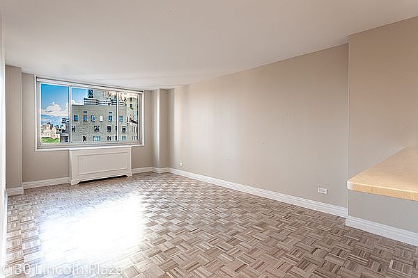 1st image of 30 W 63rd St APT 16U