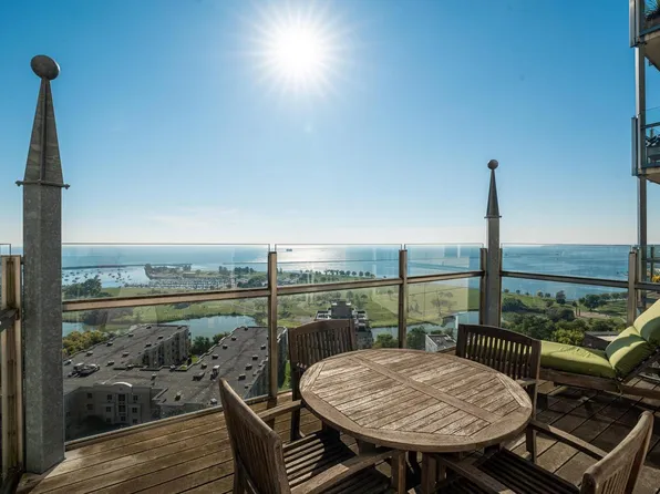 1313 North Franklin PLACE #1505, Milwaukee, WI 53202