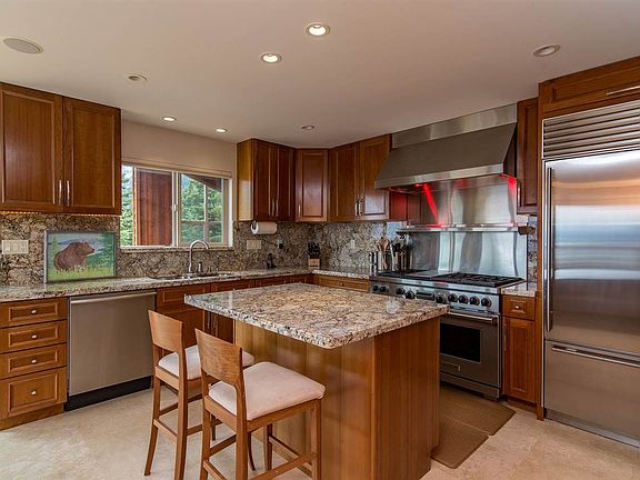 5th image of 9019 Crest Dr