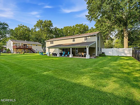2nd image of 14 Lynn Drive