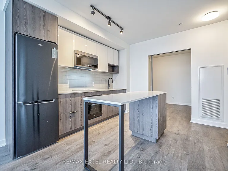 5 Defries St #1105 — Photo 14