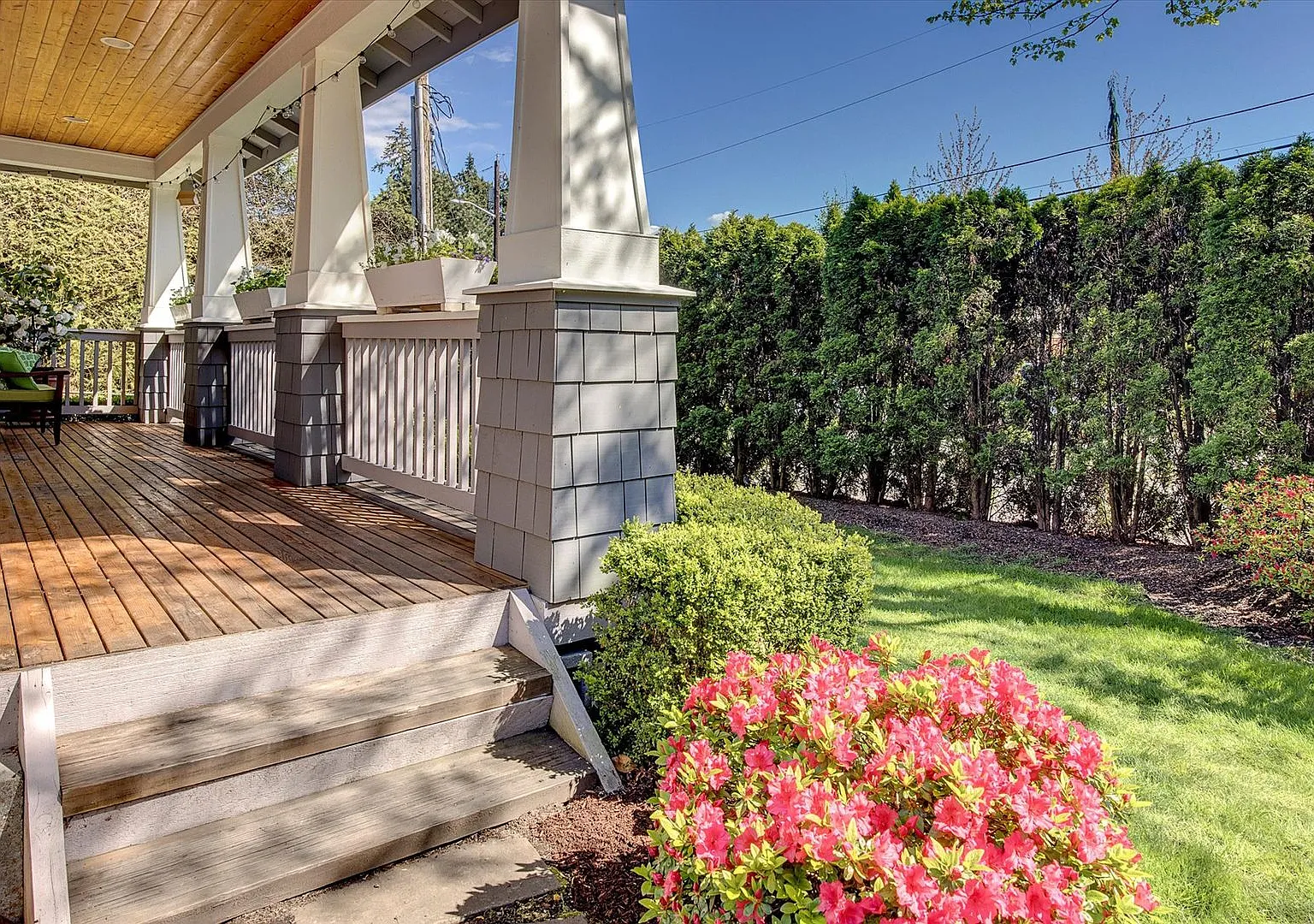 4Bd/2.5Ba Kirkland Home — Photo 2