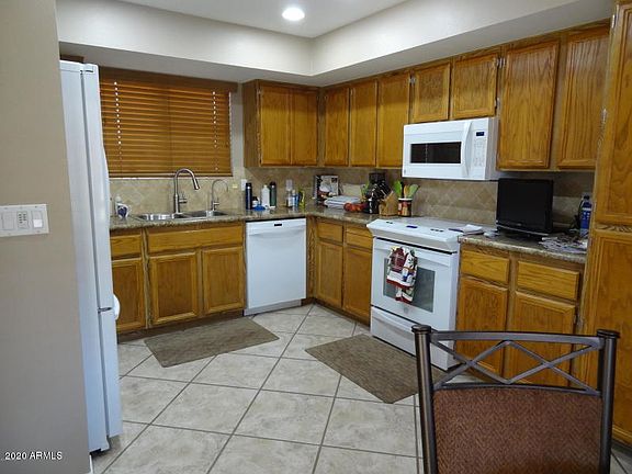 5th image of 26210 S Eastlake Dr