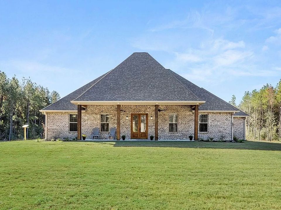 1st image of 443 Stamps Rd