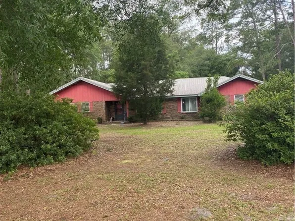 1101 Camellia Drive, Pembroke, GA 31321