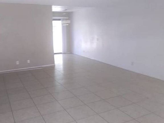 3rd image of 13730 Mesquite Ave #A